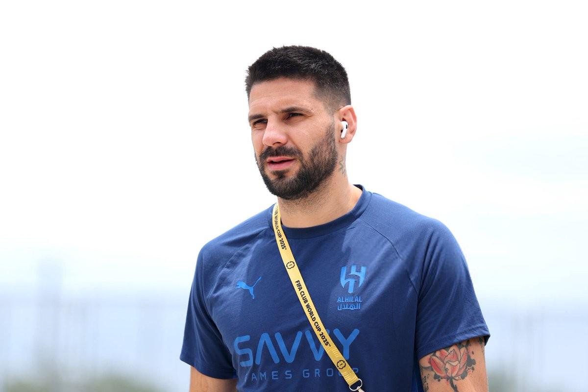 利兹联是目, 万欧元, 每赛季 利兹联是目, 万欧元, 每赛季